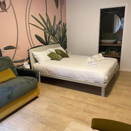 Calari Rooms - Monolocale Bologna Exterior foto